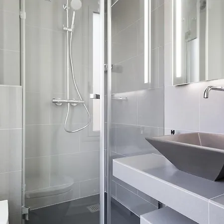 Apartment Blancsubur Soleado Y Moderno Sitges