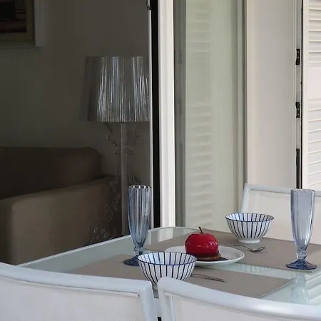 Blancsubur Soleado Y Moderno Apartment *